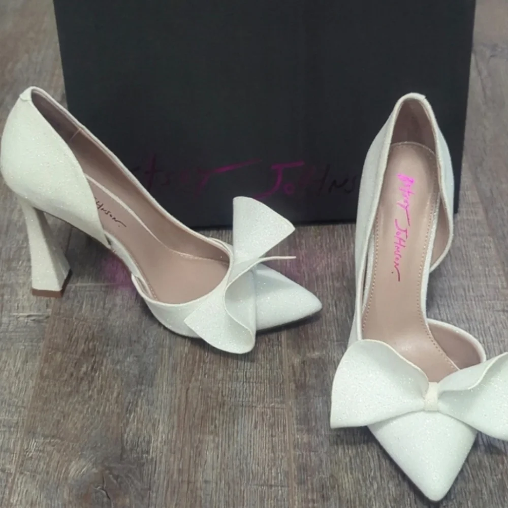 Betsey Johnson Nobble Sparkle Glitter Pumps Womens Size 7